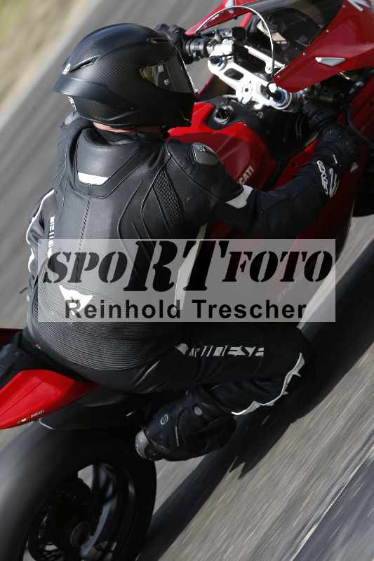 /21 17.06.2026  Ducati Schweiz Track Warmup ADR/Gruppe gelb/19
